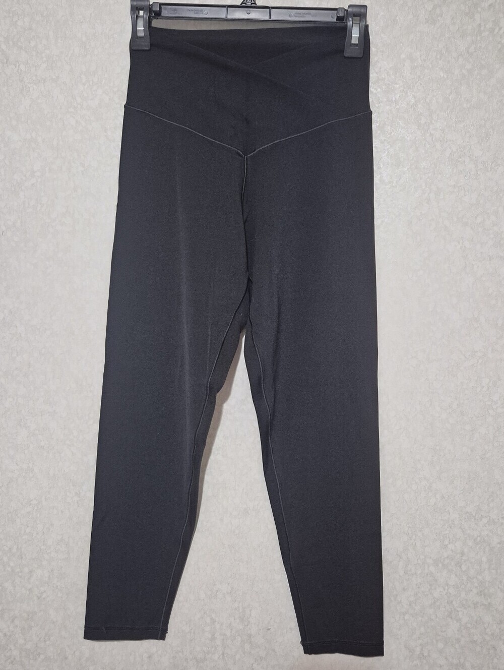 aerie Offline Black High-Rise 7/8 Leggings..Size:L